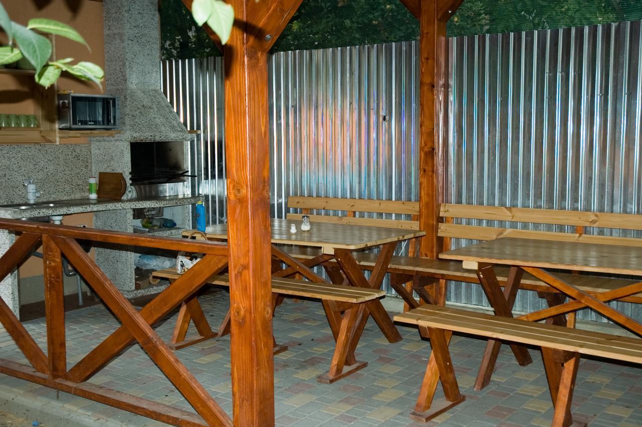 Hotel Turul Beregovo Exterior foto